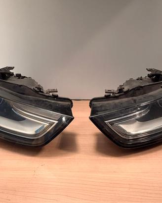 Coppia fari originali Audi A4 B8 Xenon