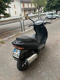 Aprilia leonardo 150 cc 4 tempi