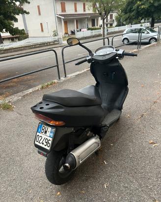 Aprilia leonardo 150 cc 4 tempi