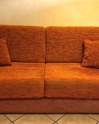 Divano letto matrimoniale in velluto bordeaux 