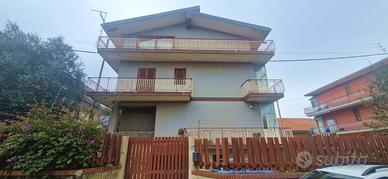 GRAVINA appartamenti in villa