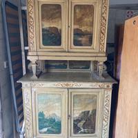 Mobile antico dipinto a mano – credenza in legno