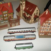 Lotto scala N case Vollmer piu' vagoni vari