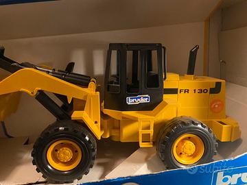 Bruder scavatrice
