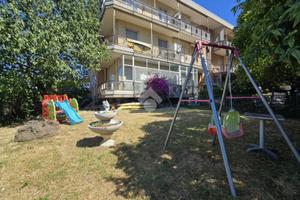 3 LOCALI A ALBENGA