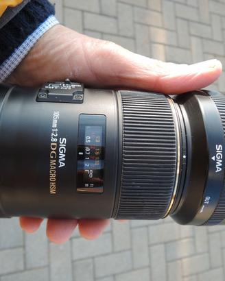 Sigma 105 OS HSM f2.8 per nikon