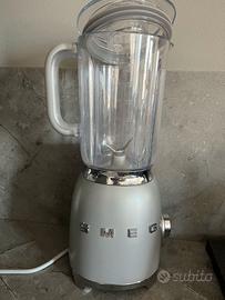 Frullatore Smeg Blf01