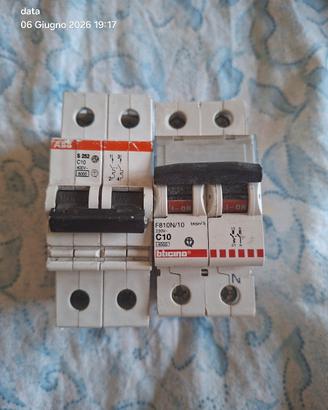 interruttore magnetotermico 10A