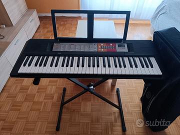 Tastiera Yamaha PSR-F50