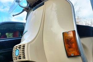 Vespa PX 150 targata Na24