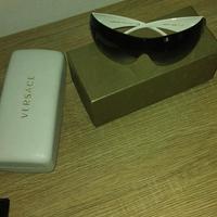 occhiali da sole Versace