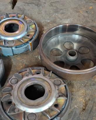 Frizione e Campana Piaggio Aprilia 250/300