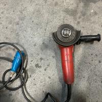 Smerigliatrice Milwaukee Ag10 125