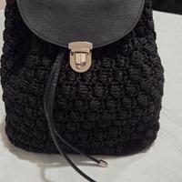 Zaino nero fatto a mano