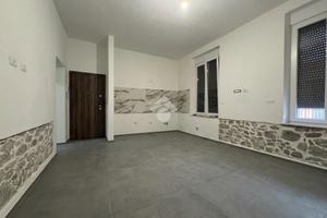 3 LOCALI A MONTECHIARUGOLO