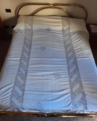 Coperta in cotone bianco 