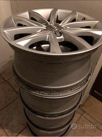 4 Cerchi in lega Audi 17”