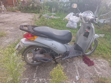 Malaguti ciak 50 4t per pezzi di ricambi