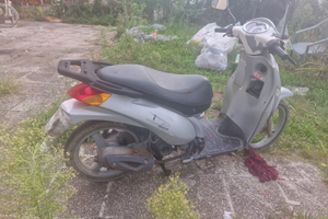 Malaguti ciak 50 4t per pezzi di ricambi