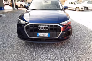 Audi Q3 35 TDI S tronic Business