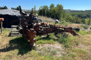 Retroescavatore per trattore escavatore