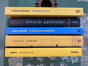 BUNDLE - 5 GIALLI ITALIANI MODERNI