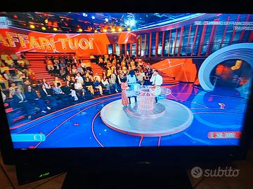 TV piatto 32 pollici 