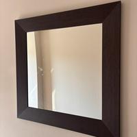 Specchiera con cornice in legno wenghe’