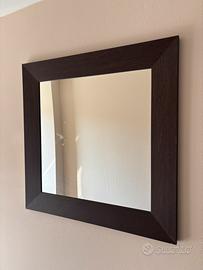 Specchiera con cornice in legno wenghe’