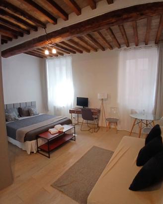 Trilocale avviato Beb centro storico