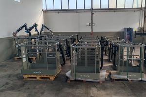 Cestelli porta operatore per gru Veltraxis 