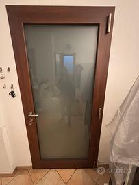 1 Porta e 3 finestre alluminio tinta legno