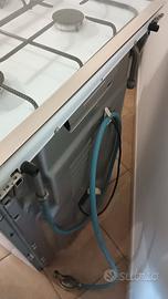 Cucina a gas e condizionatore portatile 
