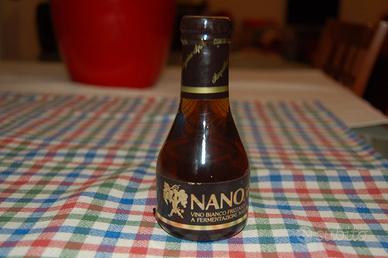 Bottiglietta di vino