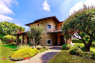 Villa o villino Pinerolo [Cod. rif 3236508VRG]