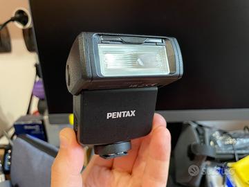 Flash Pentax AF201FG per Pentax o Ricoh GRIII