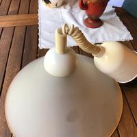 Lampadario in vetro con bordino giallo