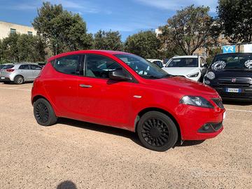 Lancia Ypsilon 1.0 12 mesi GARANZIA PASSAGGIO DI P