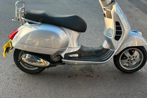 Piaggio vespa