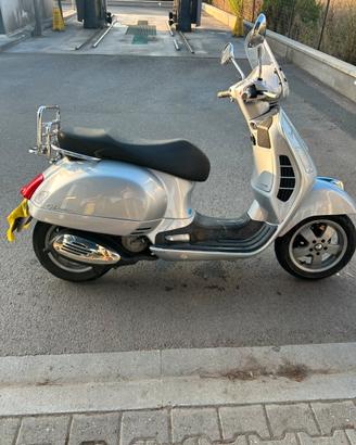 Piaggio vespa