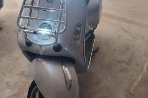 Vespa GTS