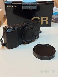 Ricoh GR