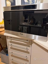 Forno a vapore Miele DG3460- come nuovo
