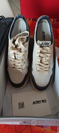 Scarpe Autry nuove con scatola 