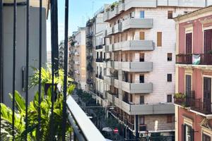 3 LOCALI A BARI