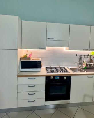 Cucina completa 3 metri con forno e frigorifero