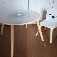 tavolinetto e sedia Ikea