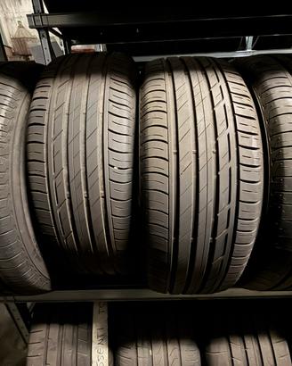 Quattro gomme bridgeston 215/60/17