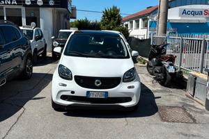 Smart ForFour EQ Passion NESSUN VINCOLO