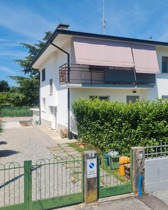 Appartamento Semindipendente Arredato e  Giardino 